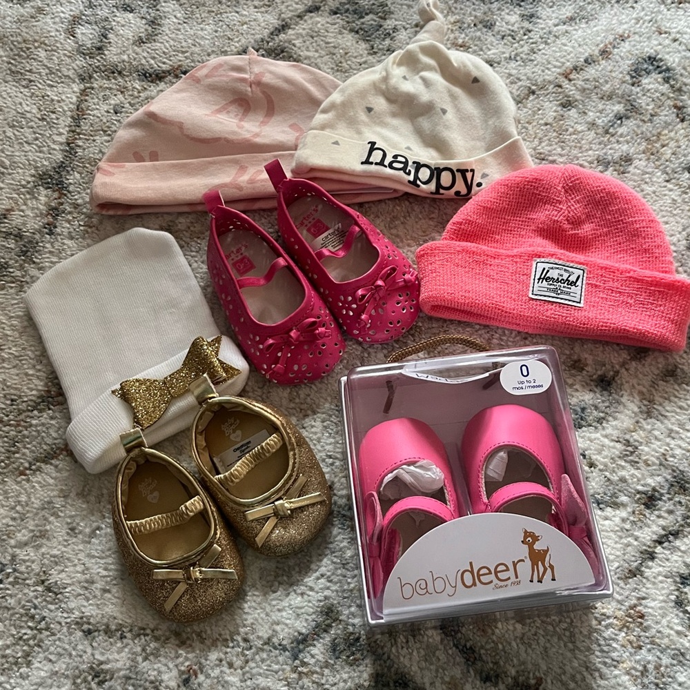 Baby hat and shoe bundle